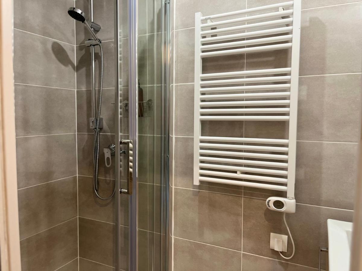 אמיינס Maison La Licorne, Spacieuse, Tout Equipee, 5 Chambres מראה חיצוני תמונה